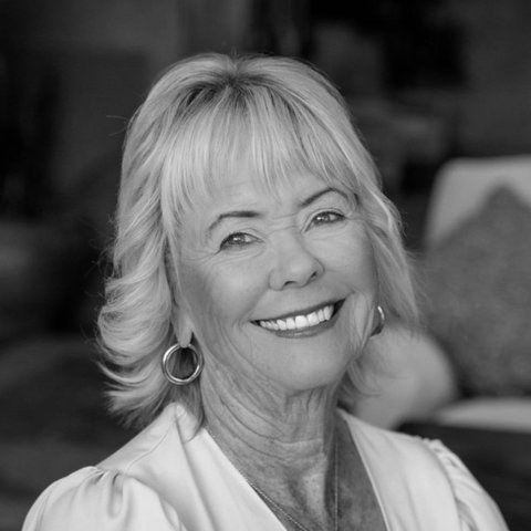 Janice Huston, Realtor at Desert Sotheby's International Realty (The Janice Huston Team)